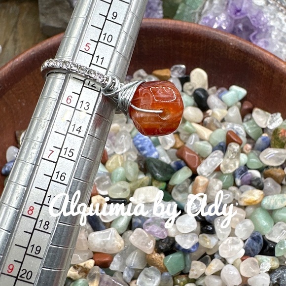 Alquimia Silver Ring with Orange Stone - Picture 3 of 3